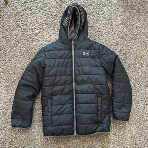 Under Armour ColdGear Jacket in Black and Gray 🚩